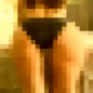 Yasmine, 22 ans, cherche un plan cul à Serraval
