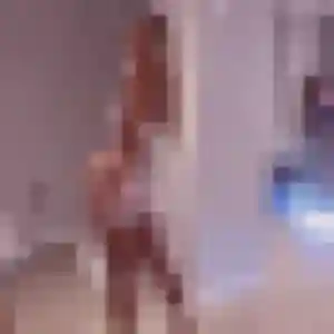 plan cul à Sonnay : photo de Oceane, 21 ans - accès libre