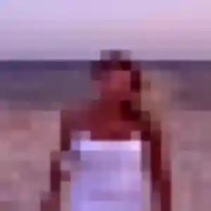Rejoins Mona, 28 ans à Soucht en t'inscrivant