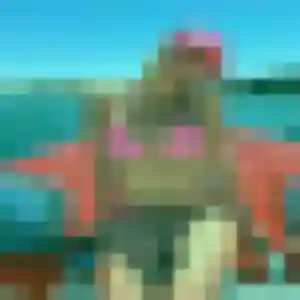 Laura, 28 ans, en ligne à Steene pour une rencontre coquine