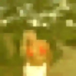 Felicite, 24 ans, disponible à Surtainville pour un plan cul