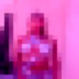 Soraya, 28 ans, connectée à Talensac pour un plan cul