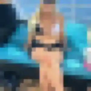 Contacte Safiya, 22 ans à Thivencelle gratuitement