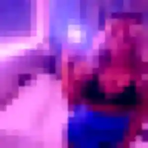 Sexy Justine, 23 ans à Torcieu - la contacter