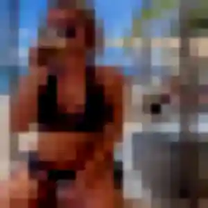 Photo perso de Coralie, 23 ans à Tourville-sur-Sienne - rencontre sans lendemain