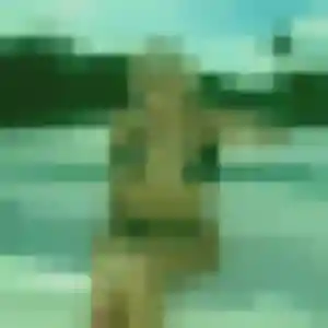 Chloe, femme de 23 ans propose plan cul à Trébeurden