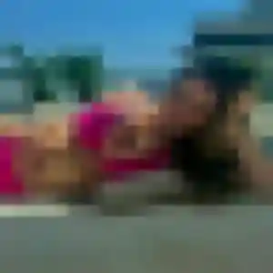 Maya, femme de 35 ans propose plan cul à Trélévern