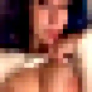 Giulia, 31 ans, connectée à Tremblay-en-France pour une rencontre coquine