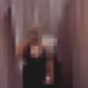 Violette, 21 ans, en ligne à Trept pour une rencontre coquine