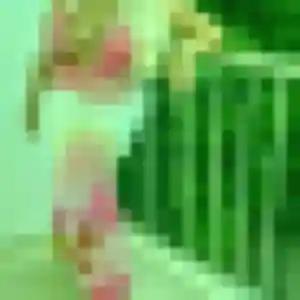 Elena, 23 ans, en ligne à Tronville-en-Barrois pour une rencontre coquine