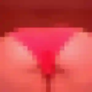Elena, 23 ans, disponible à Uchaux pour un plan cul