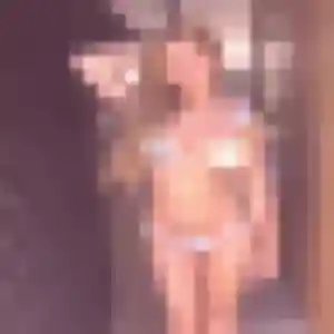Photo de Solene à Uxem (19 ans) - plan cul discret