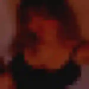 Daphne, 25 ans, connectée à Uzein pour une rencontre coquine