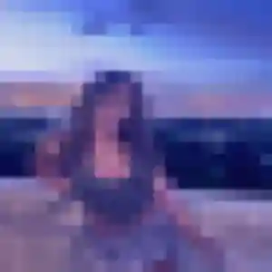 Coralie, 32 ans, cherche un plan cul à Val-du-Layon