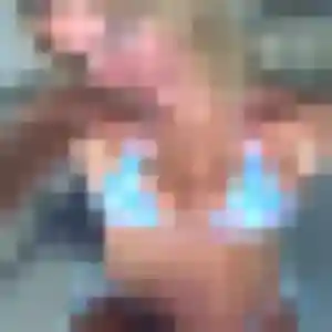Découvre Clarisse, 20 ans à Valdahon en privé