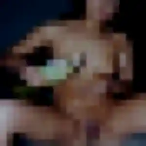 Leana, 28 ans, dispo pour plan cul à Valdivienne