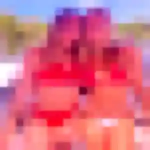 Ninon, 26 ans, connectée à Valeille pour une rencontre coquine