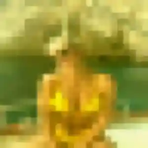 Rencontre Leila, 20 ans à Varengeville-sur-Mer gratuitement