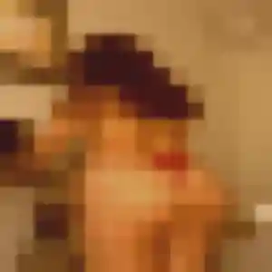 Photo exclusive de Elia, 24 ans à Vattetot-sous-Beaumont - rencontre coquine
