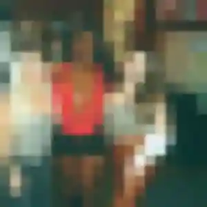 Violette, 32 ans, connectée à Vautorte pour une rencontre coquine