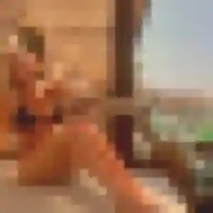 Violette, fille de 23 ans propose plan cul à Vaux-en-Beaujolais