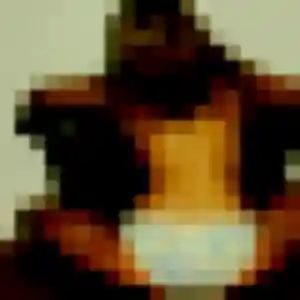 Elena (33 ans) à Velaux cherche un plan cul ce soir