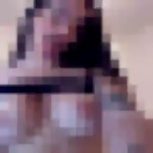 Sexy Hana, 24 ans à Ventenac-en-Minervois - voir sa photo