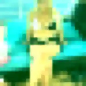Laura de Ver-sur-Mer, 19 ans - plan cul discret
