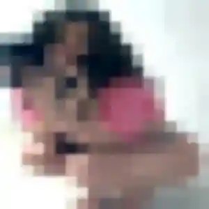 Photo de Alina à Vergèze (34 ans) - plan cul sans inscription