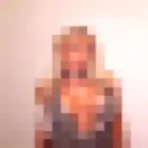 Contacte Elena, 28 ans à Vertaizon en t'inscrivant