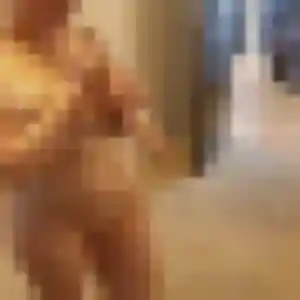 Photo privée de Yara, 22 ans à Vétheuil - rencontre coquine