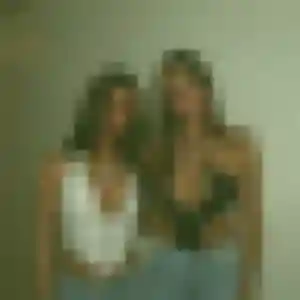 Charmante Justine, 22 ans à Vexin-sur-Epte - la contacter