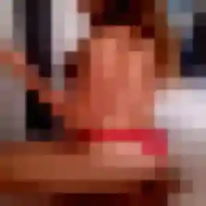Photo de Emilie à Village-Neuf (35 ans) - plan cul anonyme