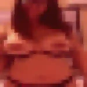 plan cul à Villard-Saint-Sauveur : photo de Ninon, 34 ans - inscription gratuite