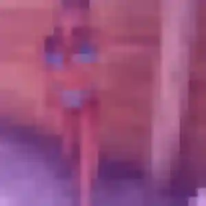 Photo de Alicia à Villebois-Lavalette (31 ans) - plan cul anonyme