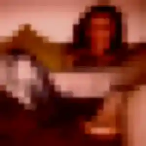 Rejoins Garance, 22 ans à Villebret en privé