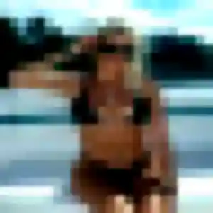 Maeva de Villemade, 34 ans - plan cul discret