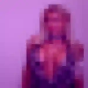 Belle Lucie, 22 ans à Villeneuve-la-Rivière - la contacter