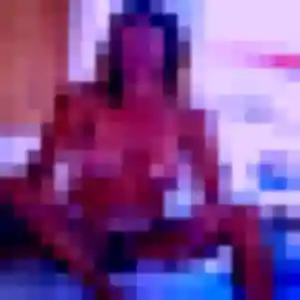 Rencontre Lena, 27 ans à Villeneuve-sur-Aisne gratuitement