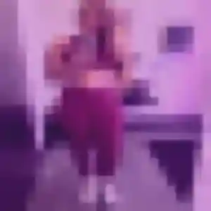 Jade, 23 ans, cherche un plan cul à Villers-la-Montagne