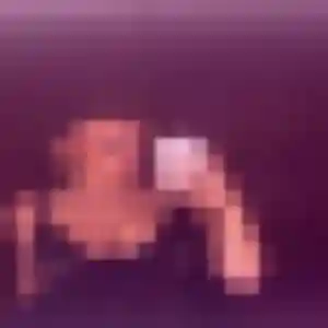 Naila de Villers-Pol, 24 ans - plan cul discret