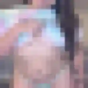 Romy, 31 ans, connectée à Villette-d'Anthon pour un plan cul