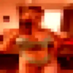 Nour, femme de 22 ans veut plan cul à Villiers-Fossard