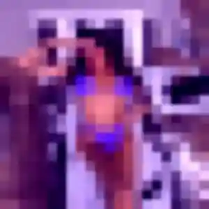 Photo privée de Leana, 19 ans à Vinassan - rencontre sans lendemain