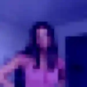 Jade, femme de 20 ans veut plan cul à Viry