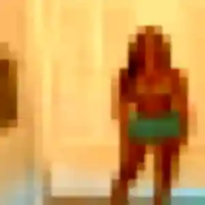 Photo de Roxane à Viry-Châtillon (25 ans) - plan cul anonyme