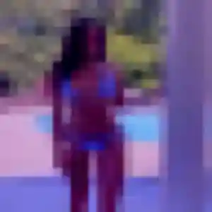 Naila (28 ans) à Viviez attend une rencontre maintenant