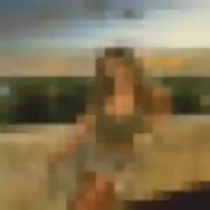 Coralie (24 ans) à Voiteur attend une rencontre rapidement