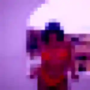 Mona de Vornay, 35 ans - plan cul discret