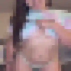 Aurelie (32 ans) à Voyennes cherche une rencontre maintenant